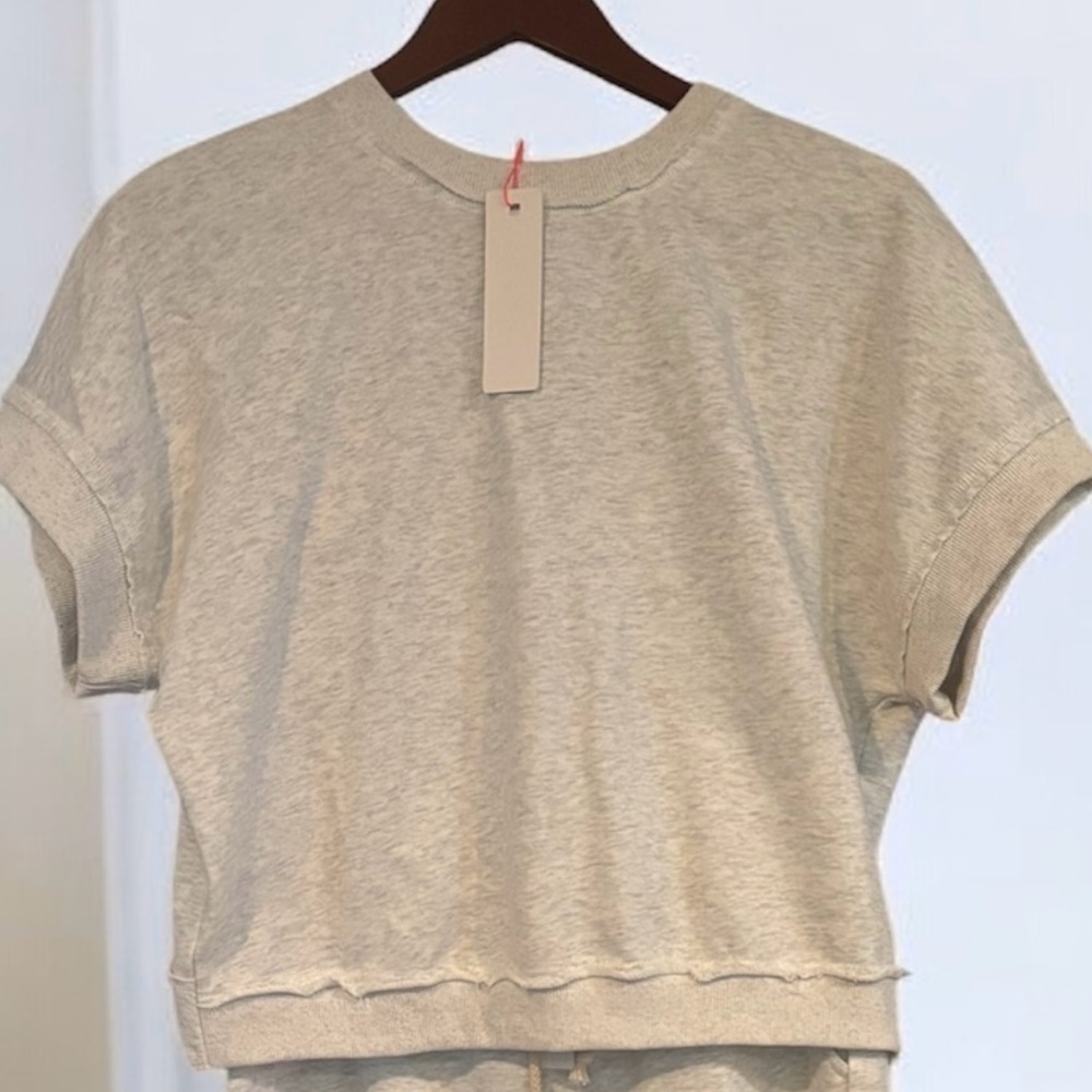 The Greii Crop Sweatshi Top NWT